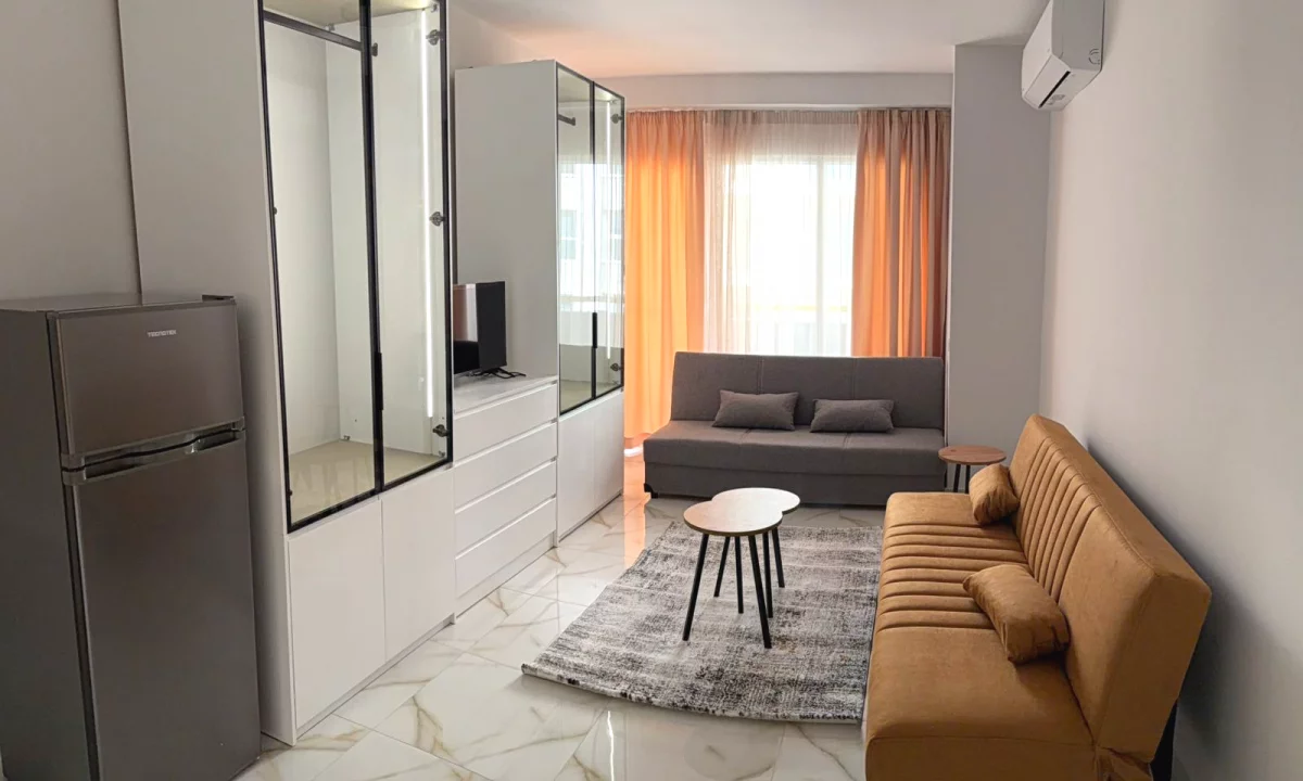 Shtepi me qera Apartament ne Tirane, Garsoniere, Mobilimi E mobiluar, Pagesa 42,000  Leke.