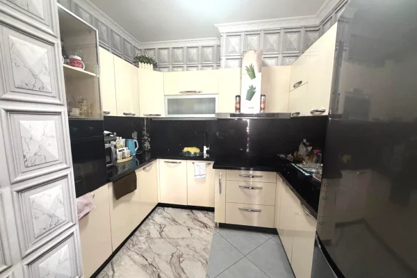 Apartment for sale in Tirana 2+1, Furnished