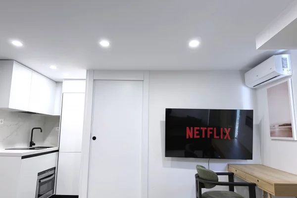 Shtepi me qera Apartament ne Tirane, Garsoniere, Mobilimi E mobiluar, Pagesa 35,000  Leke.