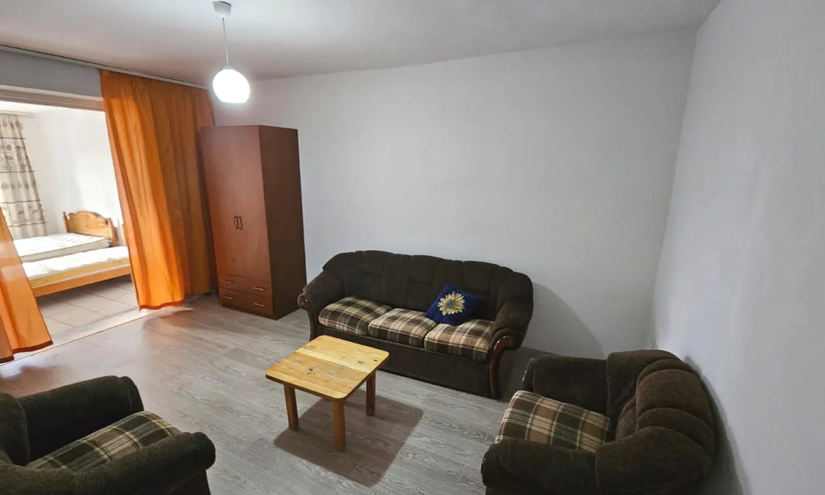 Shtepi me qera Apartament ne Tirane, 1+1, Mobilimi E mobiluar, Pagesa 55,000  Leke.