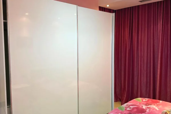 Shtepi me qera Apartament ne Tirane, 2+1, Mobilimi E mobiluar, Pagesa 1,200  Euro.