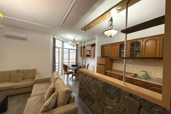 Shtepi me qera Apartament ne Tirane, 2+1, Mobilimi E mobiluar, Pagesa 60,000  Leke.