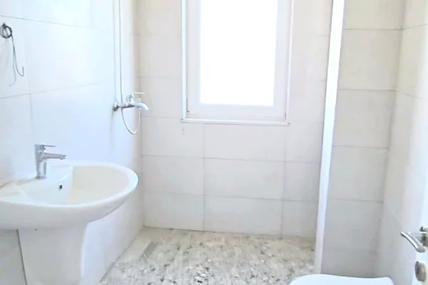 Apartment for rent in Tirana 3+1, In Part