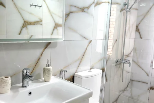 Shtepi me qera Apartament ne Tirane, 1+1, Mobilimi E mobiluar, Pagesa 65,000  Leke.