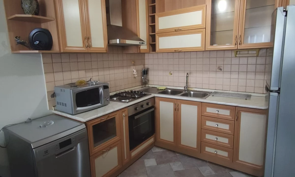 Apartment for rent in Tirana 1+1, Furnished