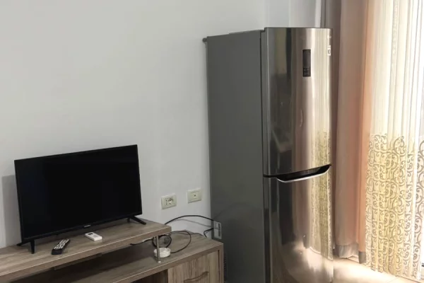 Appartamento in affitto a Tirana 1+1, Arredato