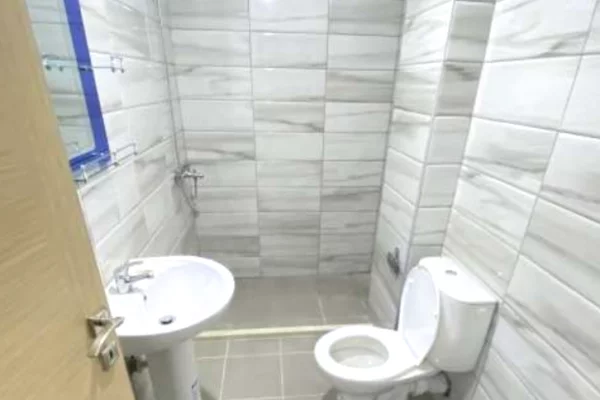 Shtepi me qera Apartament ne Tirane, 1+1, Mobilimi E mobiluar, Pagesa 350  Euro.