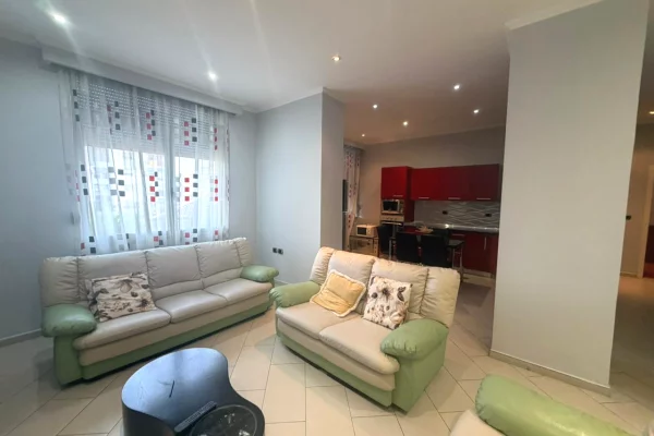 Shtepi ne shitje 2+1 ne Tirane - 250,000 Euro