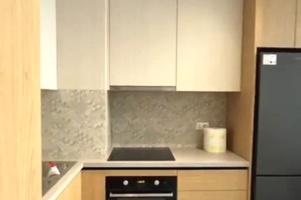 Shtepi me qera 1+1 ne Tirane - 450 Euro