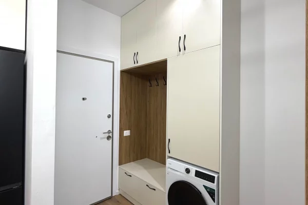 Shtepi me qera Apartament ne Tirane, 1+1, Mobilimi E mobiluar, Pagesa 45,000  Leke.