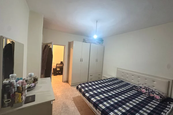 Shtepi me qera Apartament ne Tirane, 1+1, Mobilimi E mobiluar, Pagesa 40,000  Leke.