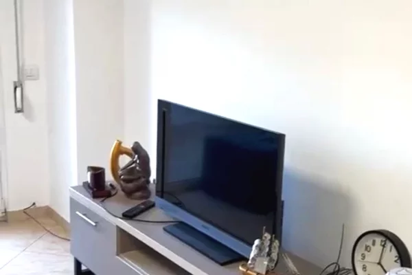 Shtepi me qera Apartament ne Tirane, 2+1, Mobilimi E mobiluar, Pagesa 65,000  Leke.