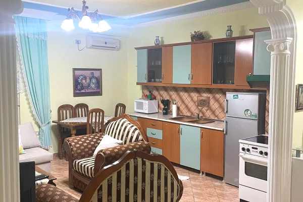 Shtepi me qera Apartament ne Tirane, 1+1, Mobilimi E mobiluar, Pagesa 50,000  Leke.