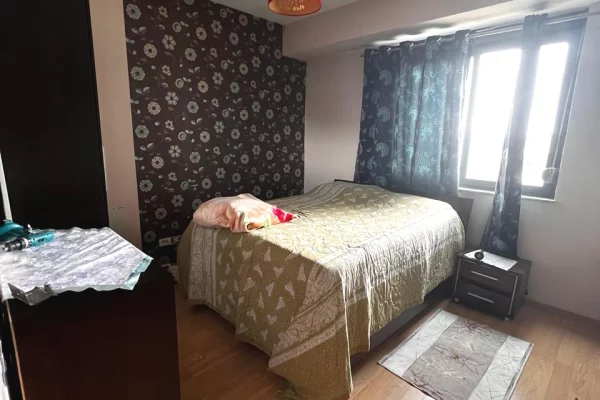 Shtepi me qera Apartament ne Tirane, 2+1, Mobilimi E mobiluar, Pagesa 60,000  Leke.