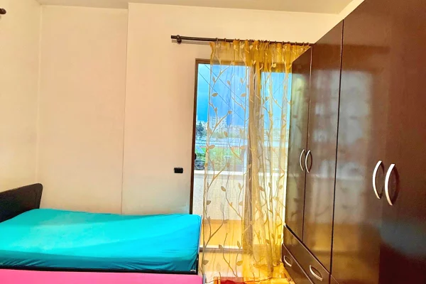 Shtepi me qera Apartament ne Tirane, 1+1, Mobilimi E mobiluar, Pagesa 45,000  Leke.