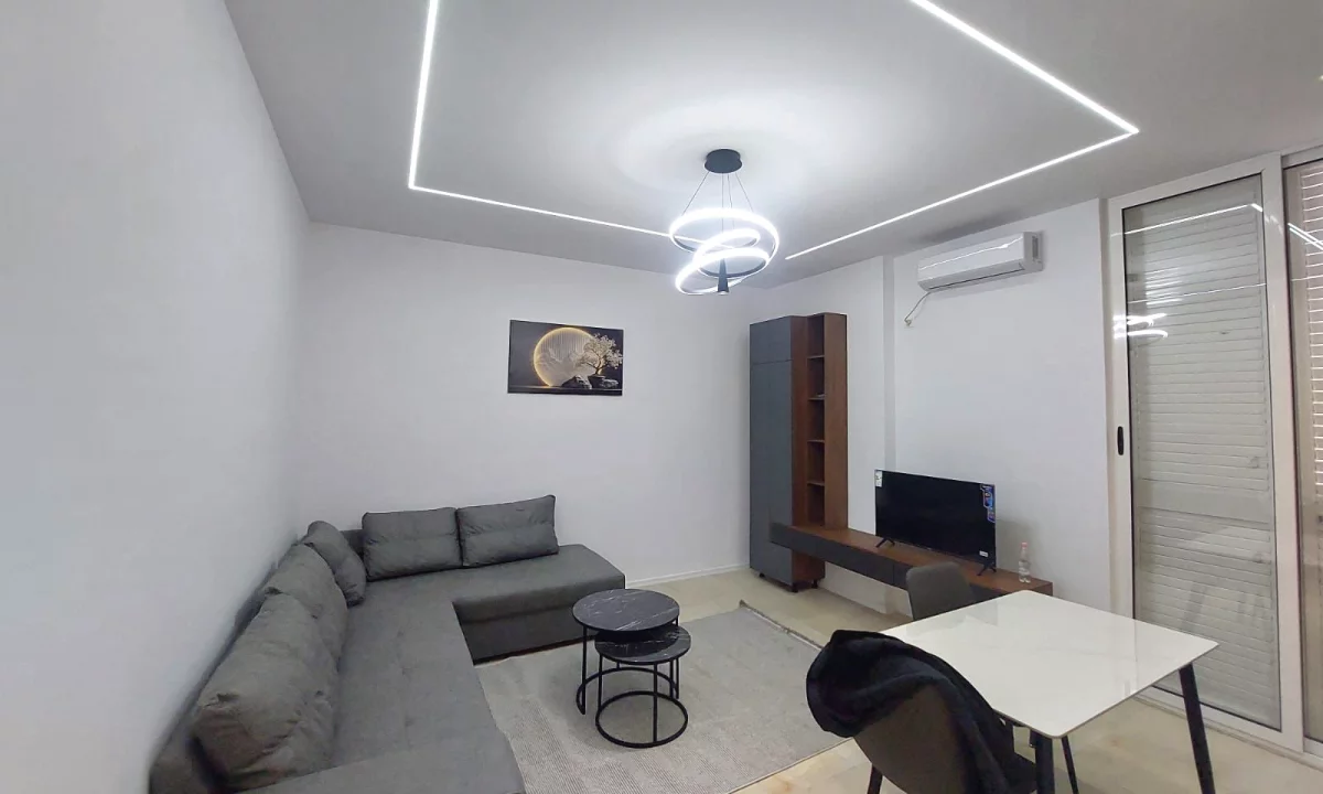 Shtepi me qera Apartament ne Tirane, 1+1, Mobilimi E mobiluar, Pagesa 600  Euro.