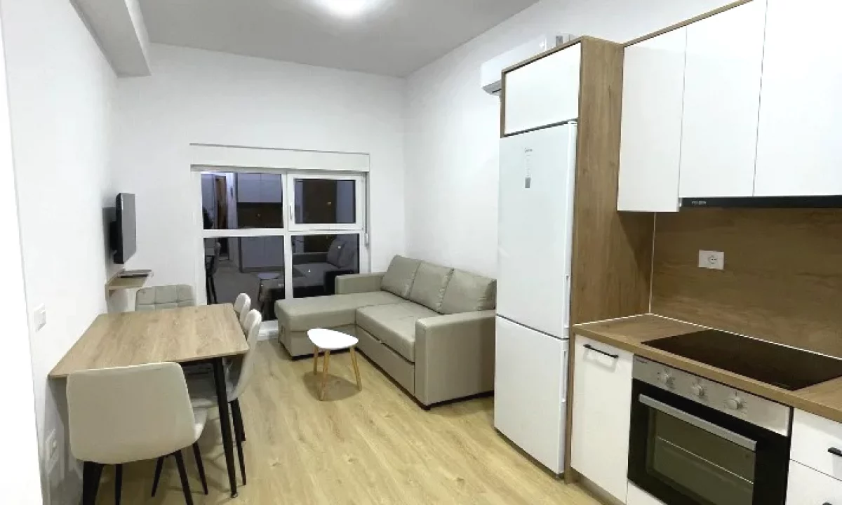 Shtepi me qera Apartament ne Tirane, 1+1, Mobilimi E mobiluar, Pagesa 38,000  Leke.