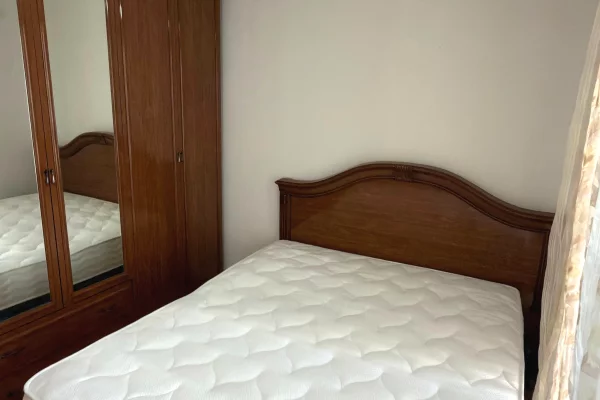 Shtepi me qera Apartament ne Tirane, 1+1, Mobilimi E mobiluar, Pagesa 45,000  Leke.
