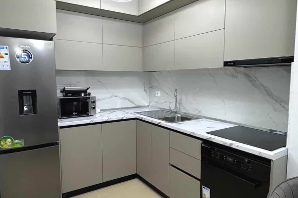 Shtepi me qera Apartament ne Tirane, 2+1, Mobilimi E mobiluar, Pagesa 70,000  Leke.