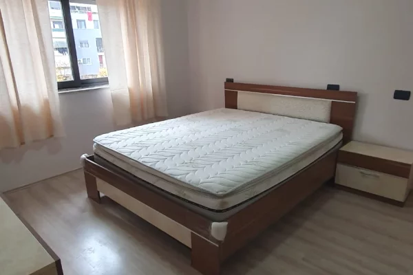 Shtepi me qera Apartament ne Tirane, 1+1, Mobilimi E mobiluar, Pagesa 60,000  Leke.
