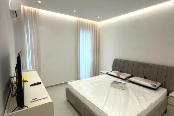 Shtepi me qera Apartament ne Tirane, 1+1, Mobilimi E mobiluar, Pagesa 500  Euro.