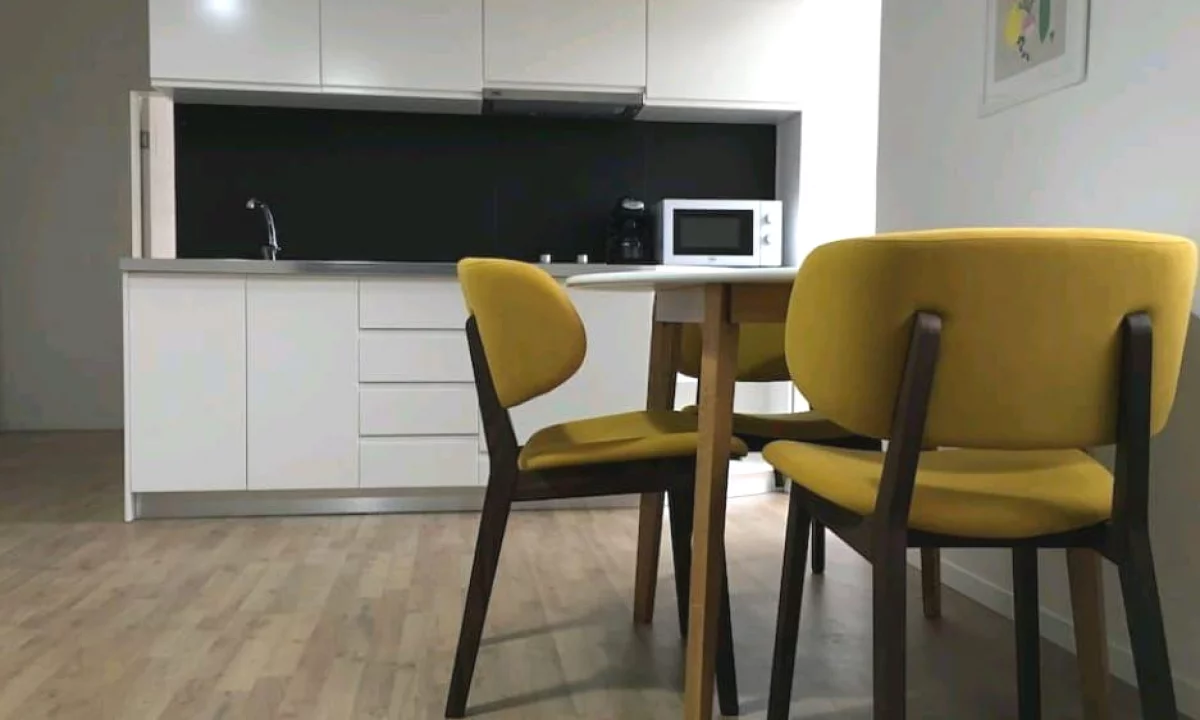 Shtepi me qera Apartament ne Tirane, 1+1, Mobilimi E mobiluar, Pagesa 62,000  Leke.