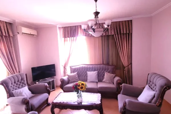 📍Tek Ish Ekspozita Shqiperia Sot,jepet me qera apartament 2+1+2, i mobiluar 800€uro