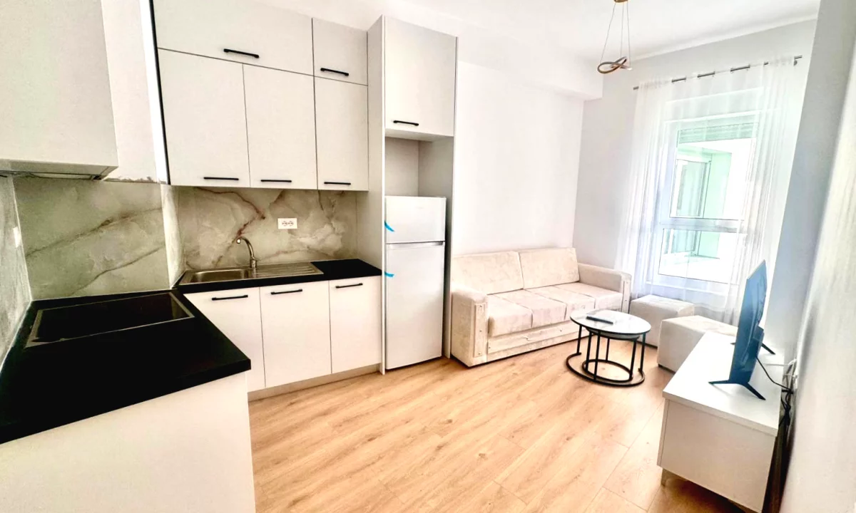 Shtepi me qera Apartament ne Tirane, 1+1, Mobilimi E mobiluar, Pagesa 40,000  Leke.