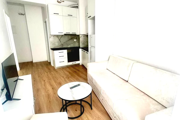Shtepi me qera Apartament ne Tirane, 1+1, Mobilimi E mobiluar, Pagesa 40,000  Leke.