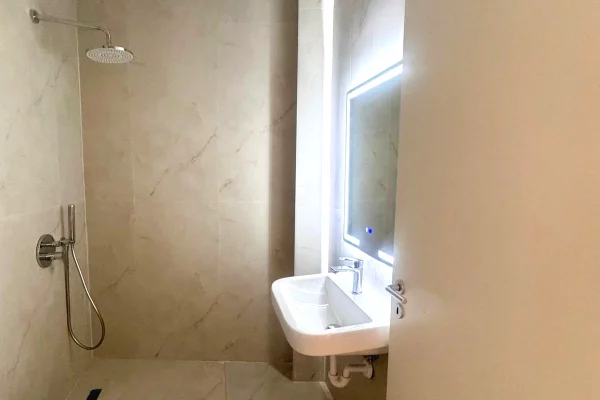 Shtepi me qera Apartament ne Tirane, 1+1, Mobilimi E mobiluar, Pagesa 40,000  Leke.