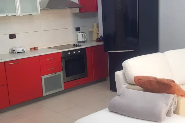 Shtepi me qera Apartament ne Tirane, 2+1, Mobilimi E mobiluar, Pagesa 70,000  Leke.