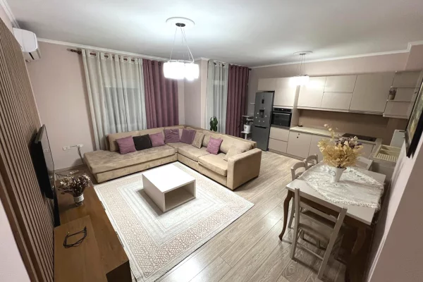 🏢Astir,prane Fox Bar jepet me qera apartament,2+1+2+post parkimi ,i mobiluar.55,000Leke 