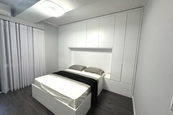 Shtepi me qera Apartament ne Tirane, 2+1, Mobilimi E mobiluar, Pagesa 800  Euro.