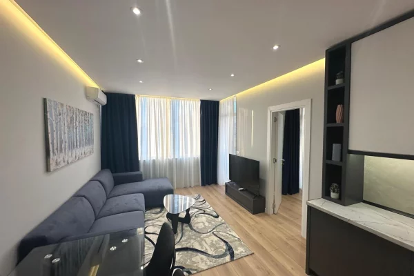 Shtepi ne shitje Apartament ne Tirane, 1+1, Mobilimi E mobiluar, Pagesa 189,000  Euro.