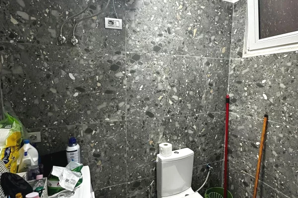 Shtepi me qera Apartament ne Tirane, 1+1, Mobilimi E mobiluar, Pagesa 50,000  Leke.