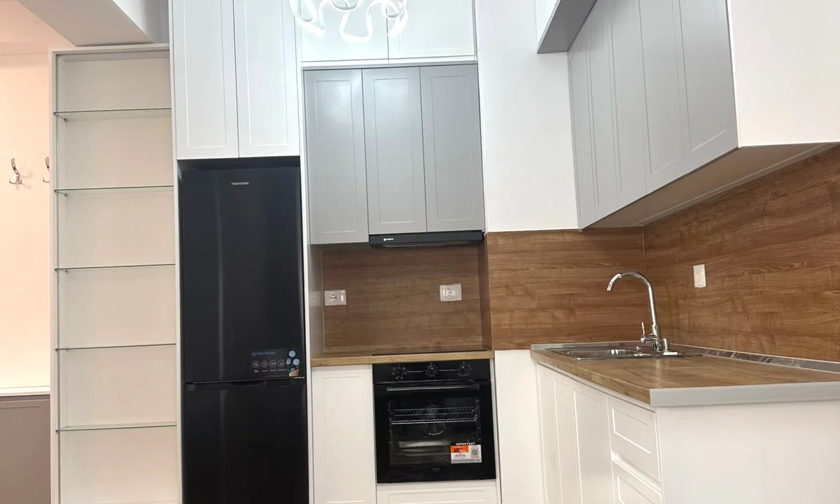 Shtepi me qera Apartament ne Tirane, 1+1, Mobilimi E mobiluar, Pagesa 40,000  Leke.
