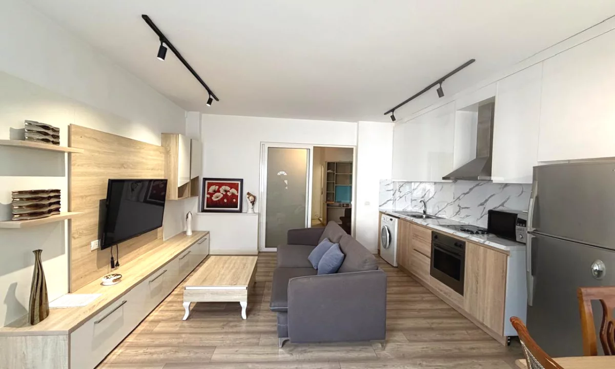 Shtepi me qera Apartament ne Tirane, 1+1, Mobilimi E mobiluar, Pagesa 48,000  Leke.