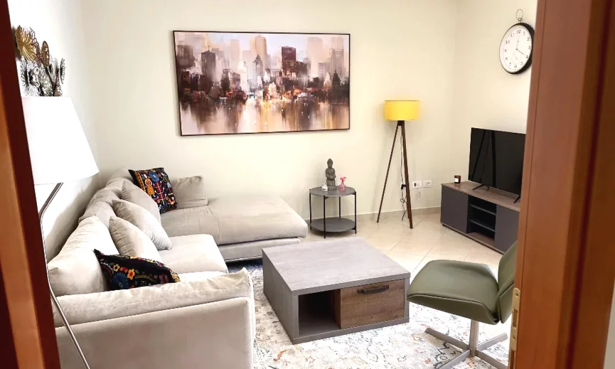 Shtepi me qera Apartament ne Tirane, 1+1, Mobilimi E mobiluar, Pagesa 75,000  Leke.