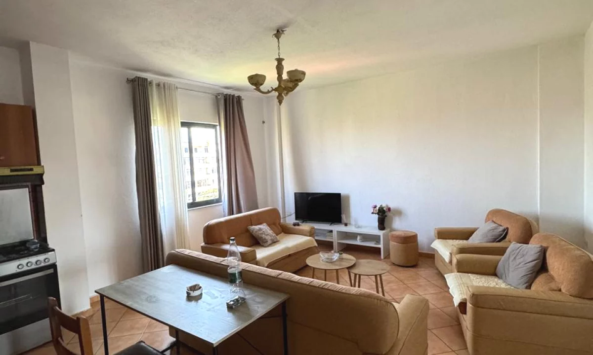 Shtepi me qera Apartament ne Tirane, 2+1, Mobilimi E mobiluar, Pagesa 45,000  Leke.