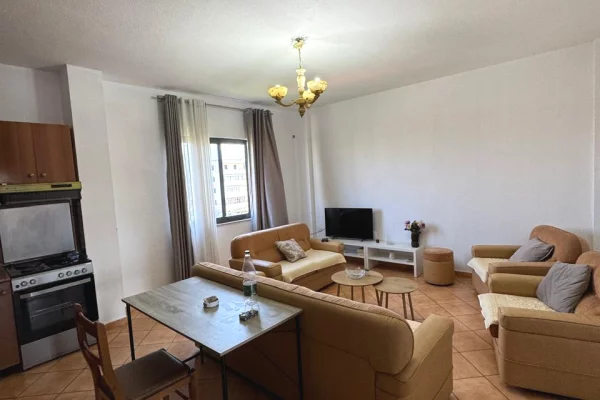 Shtepi me qera Apartament ne Tirane, 2+1, Mobilimi E mobiluar, Pagesa 45,000  Leke.