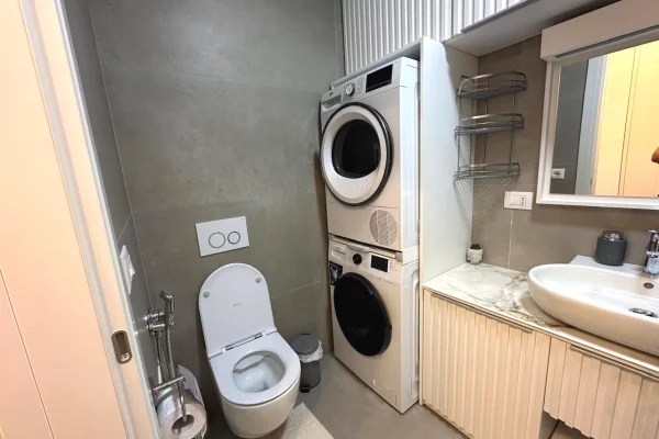 Shtepi me qera Apartament ne Tirane, 1+1, Mobilimi E mobiluar, Pagesa 120,000  Leke.