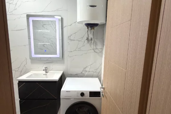 Shtepi me qera Apartament ne Tirane, 1+1, Mobilimi E mobiluar, Pagesa 55,000  Leke.