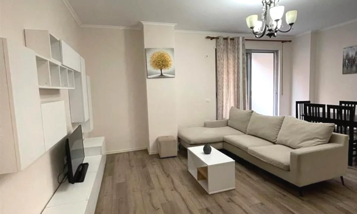 Shtepi me qera Apartament ne Tirane, 2+1, Mobilimi E mobiluar, Pagesa 45,000  Leke.
