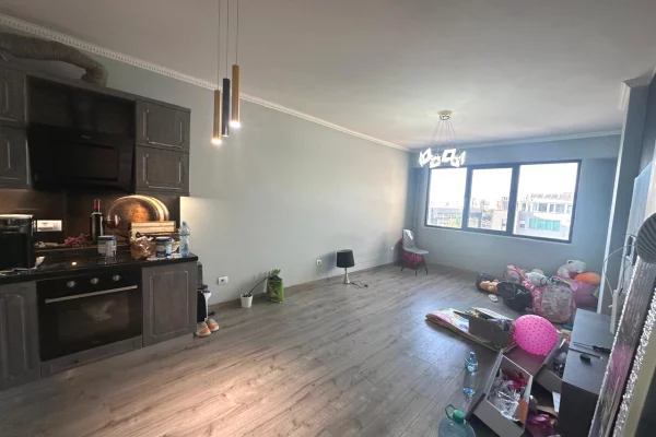 🏢Tek Casa Italia shitet apartament 2+1+2, 168,000€uro