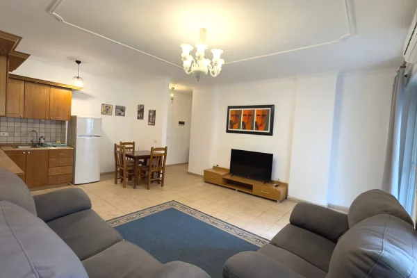 🏢Qender,Rruga Maliq Muco jepet me qera apartament 1+1,i mobiluar 65,000Leke 