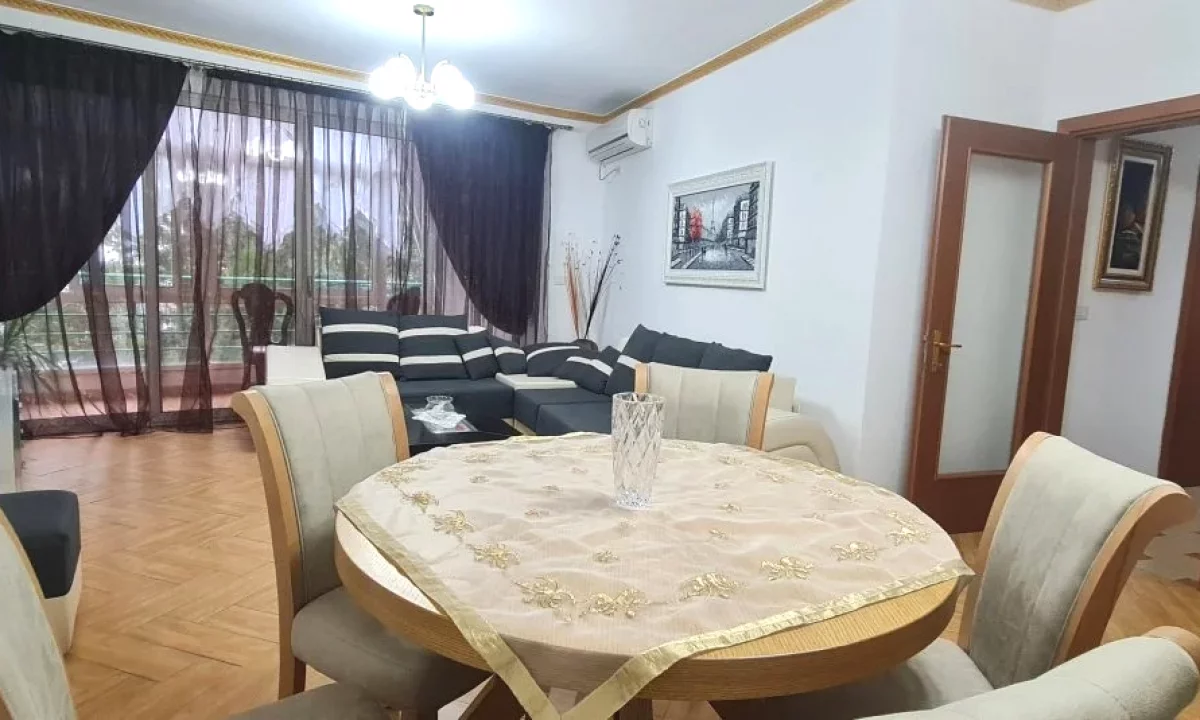 Shtepi me qera Apartament ne Tirane, 2+1, Mobilimi E mobiluar, Pagesa 66,000  Leke.