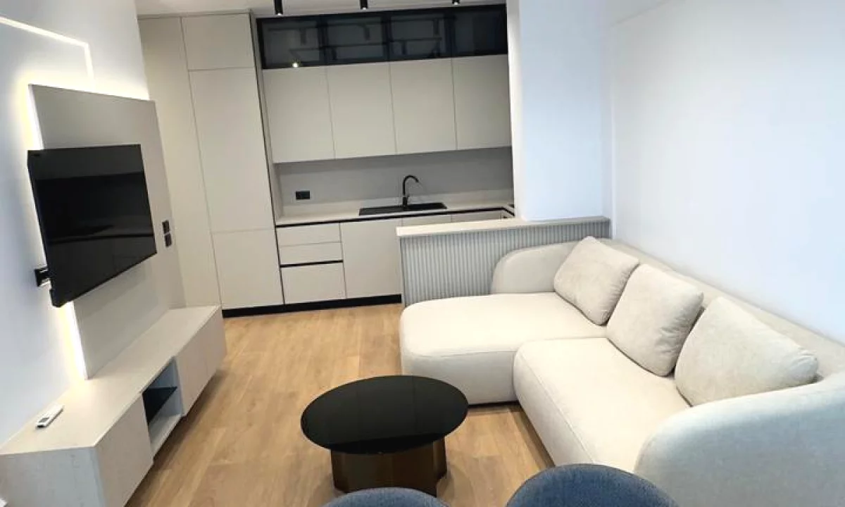 Shtepi me qera Apartament ne Tirane, 1+1, Mobilimi E mobiluar, Pagesa 80,000  Leke.