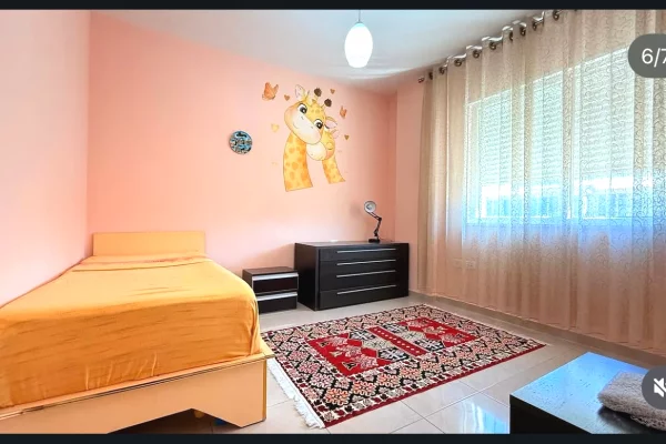 Shtepi me qera Apartament ne Tirane, 2+1, Mobilimi E mobiluar, Pagesa 60,000  Leke.
