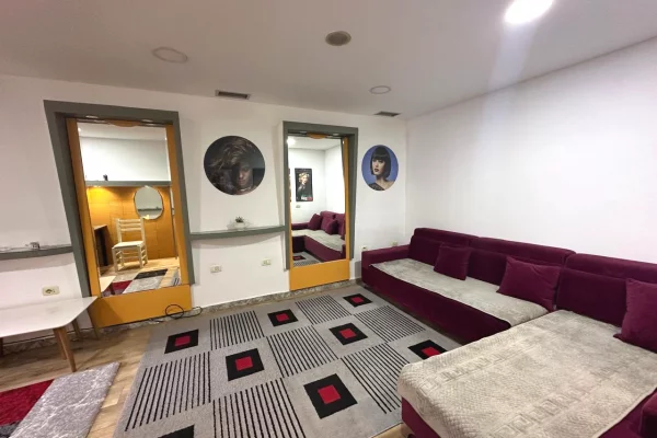 House for Rent 1+1 in Tirana - 45,000 Leke