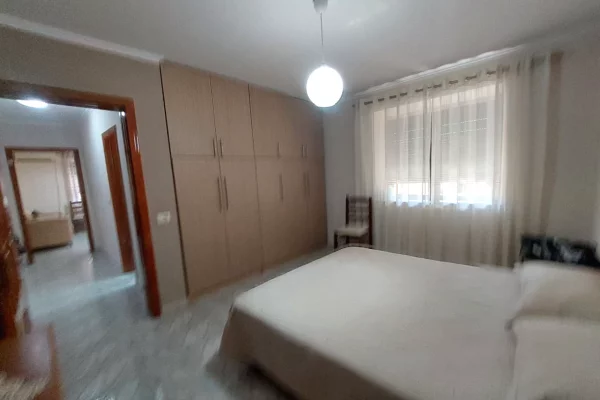 Shtepi me qera Apartament ne Tirane, 1+1, Mobilimi E mobiluar, Pagesa 50,000  Leke.